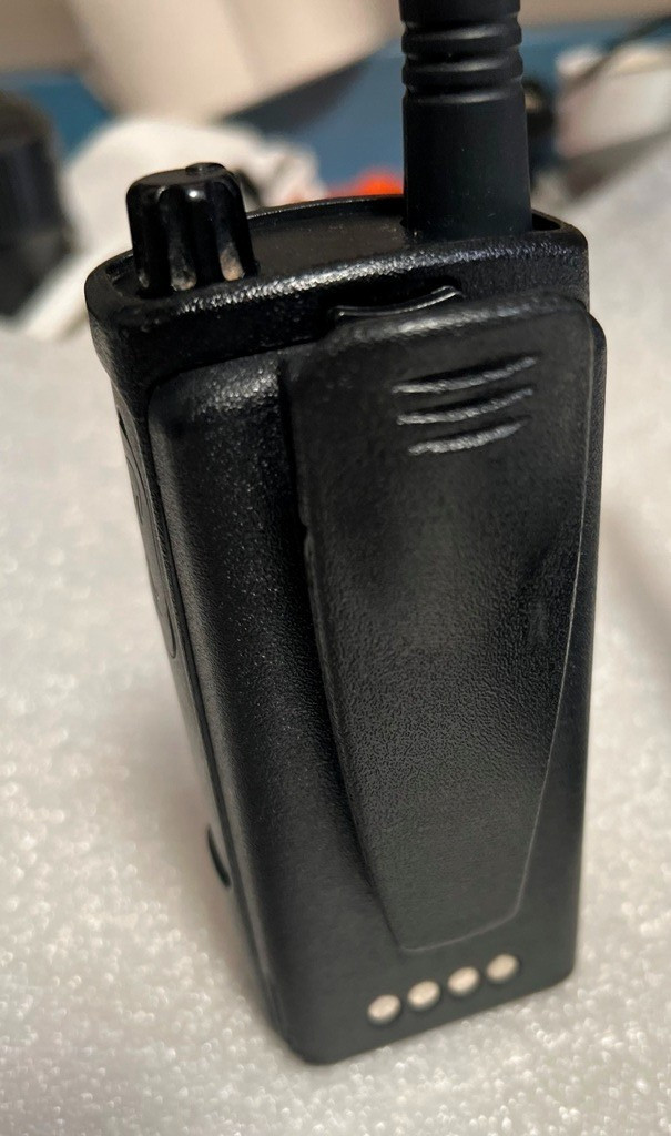 Motorola RDM2070D Walmart Two-Way Radio Walkie Talkie RDM2070BFAAS w/ Battery