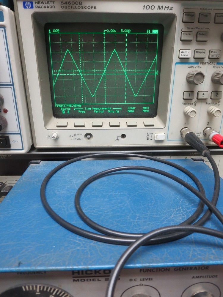 HICKOK Model 270 Function Generator Manual and Schematic tested by Eddie Mikells