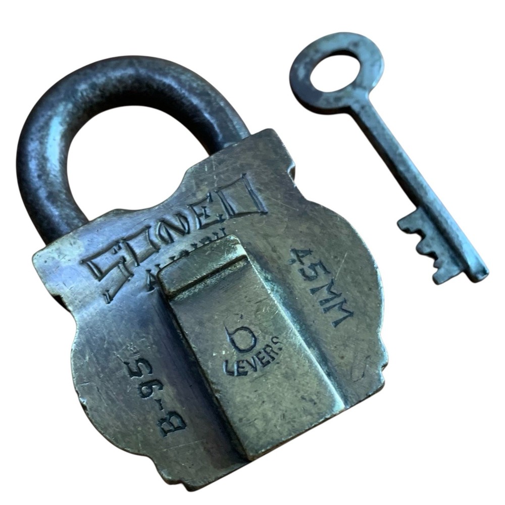 BRASS PADLOCK OR LOCK WITH KEY OLD OR ANTIQUE, NICE & RAREST SHAPE.