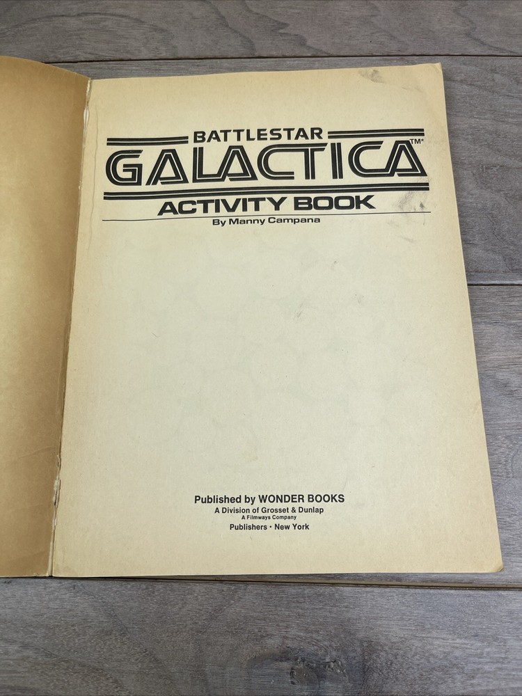 BATTLESTAR GALACTICA - ACTIVITY BOOK - 1978 Universal City Studios Some Coloring