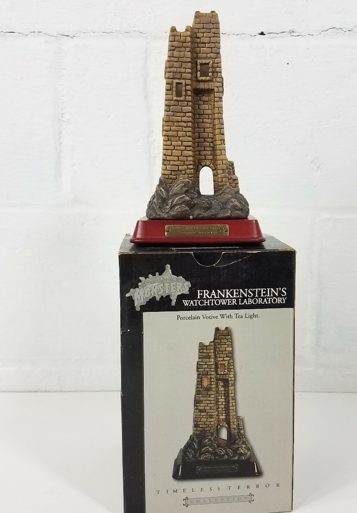 Universal Studios Monsters Timeless Terror Frankenstein's Watchtower Laboratory