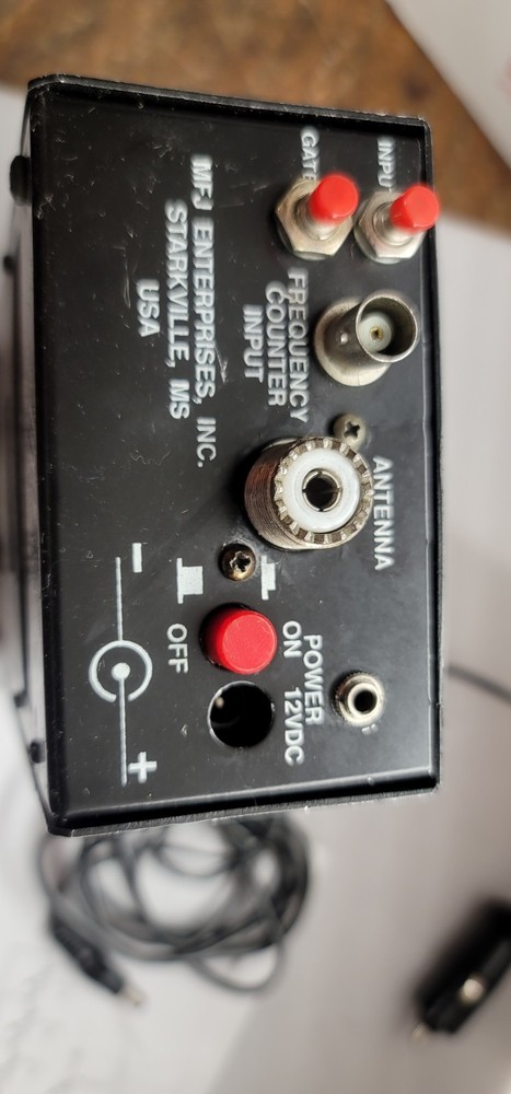 MFJ 249 HF VHF SWR ANALYZER