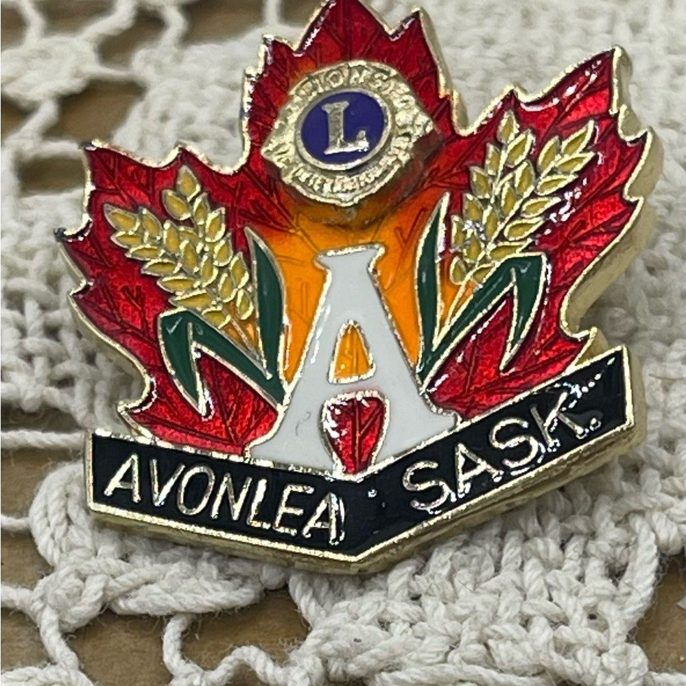 Avonlea Sask Leaf Legion Pin