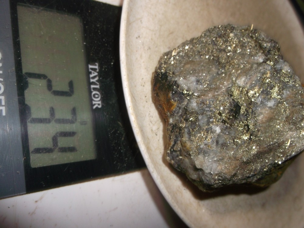 gold silver copper ore, 234 grams samples ,ore high grade .
