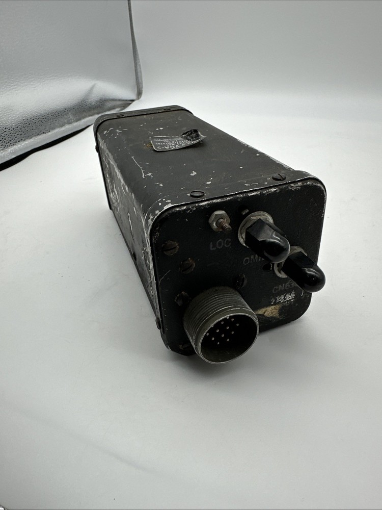 Narco VOA-5 VOR/ILS NAV Indicator