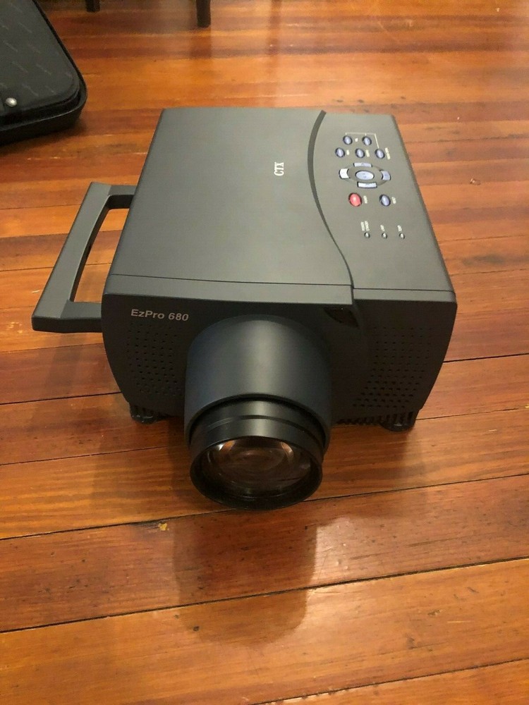 CTX EZPRO 680 Projector