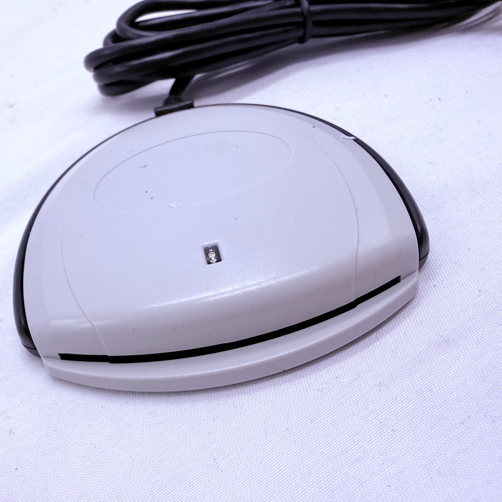 Identiv SCR3310 V2 USB Smart Card Reader for Computer SmartOS - Black/Gray