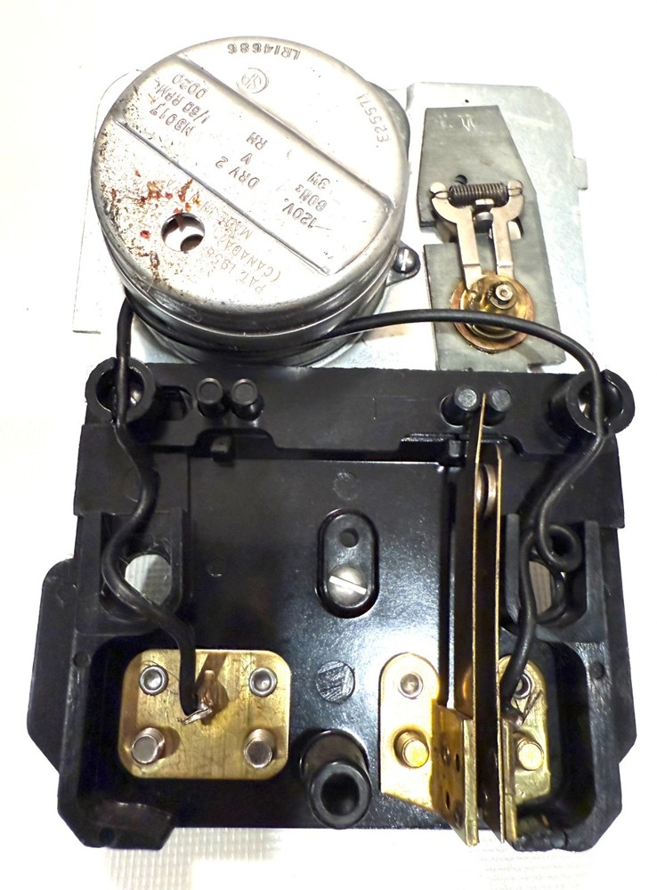 1001-0 Paragon AMF 40 amp Electronic Timer Switch *J