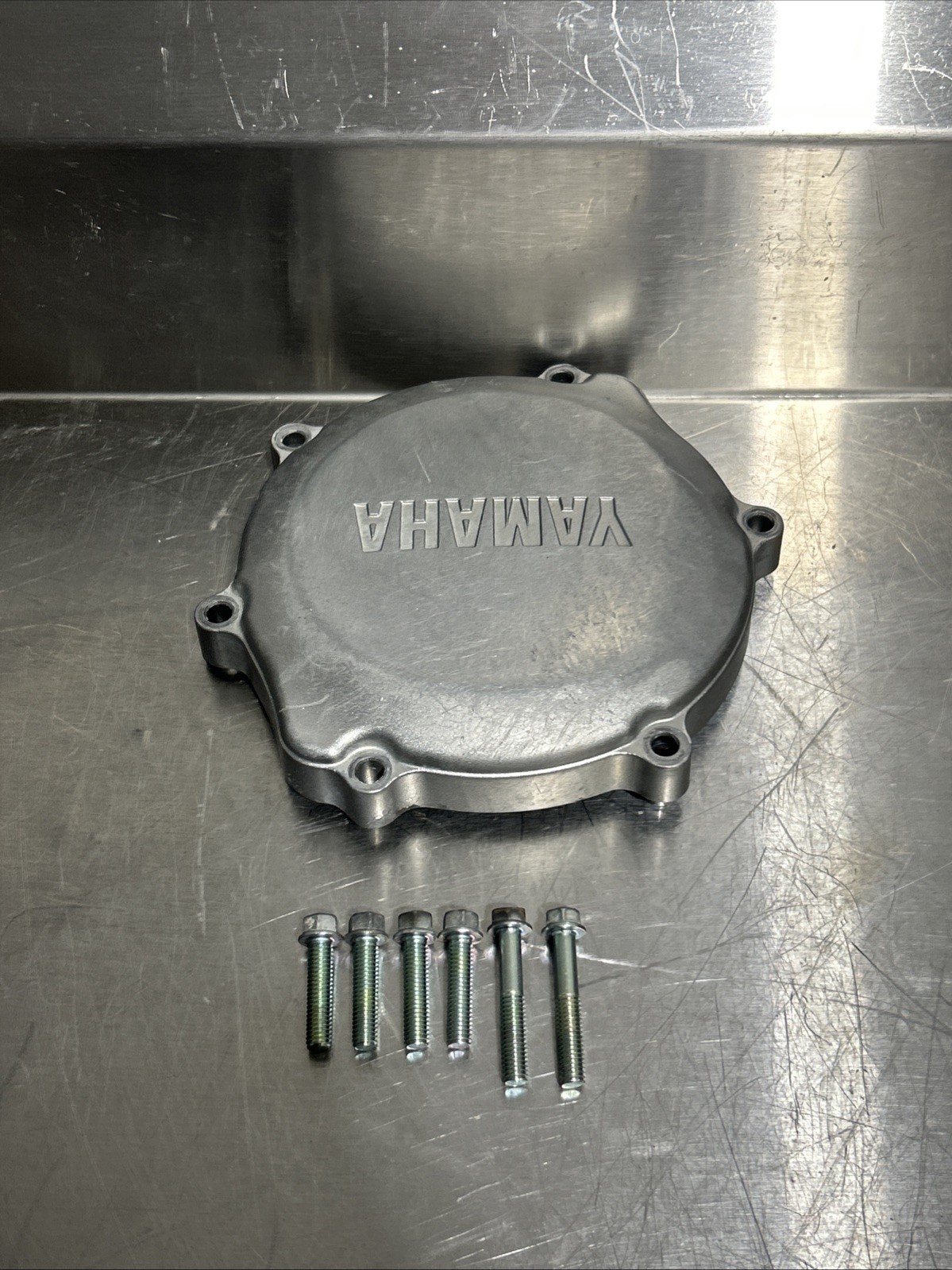 2018 18 - 23 Yamaha YZ 65 GENUINE OEM OUTTER Clutch Cover WITH BOLTS GOOD USED