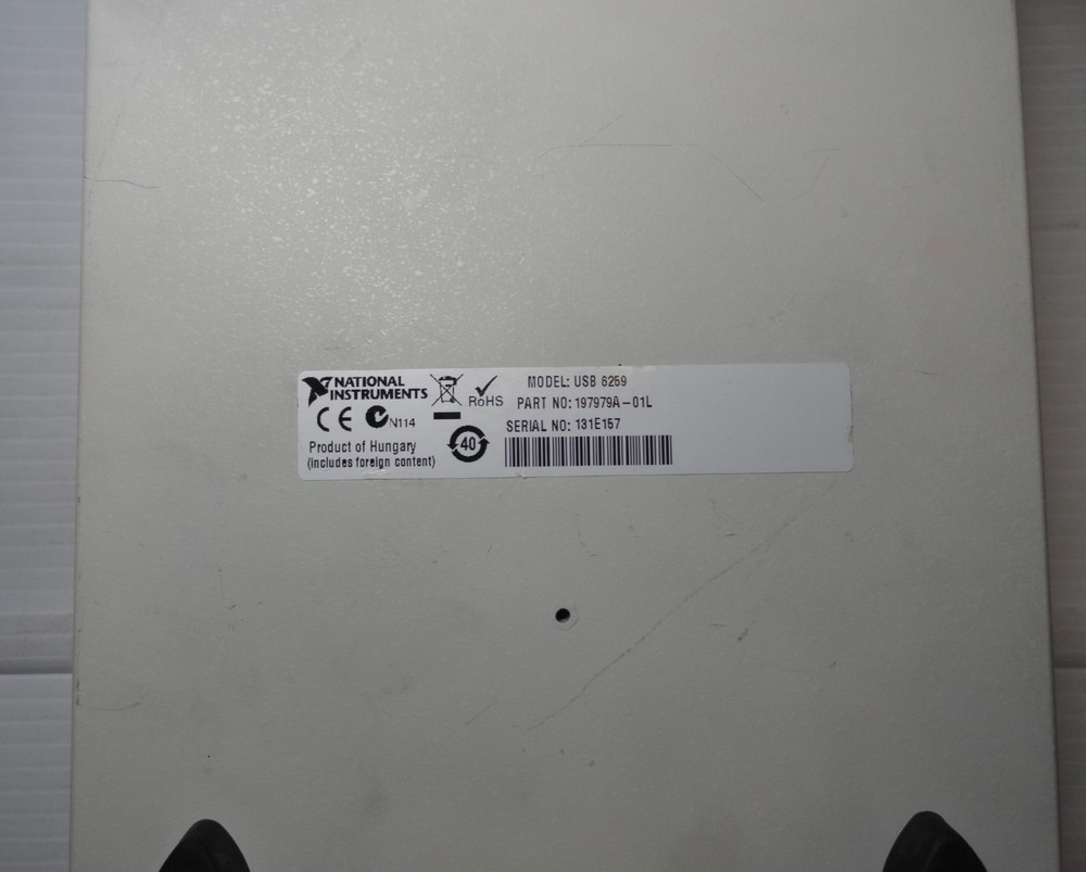 National Instruments USB-6259 Multifunction I/O Data Acquisition Device