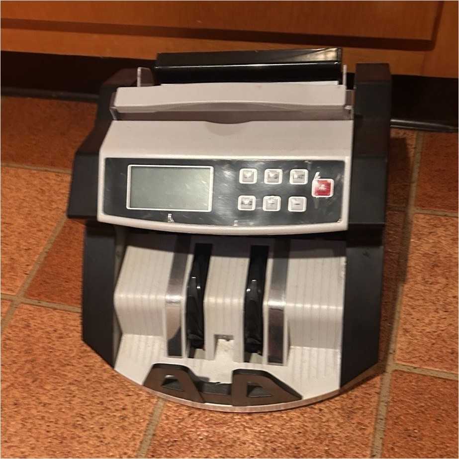 Electric Portable Bill Counter Machine with Digital Display, Plastic