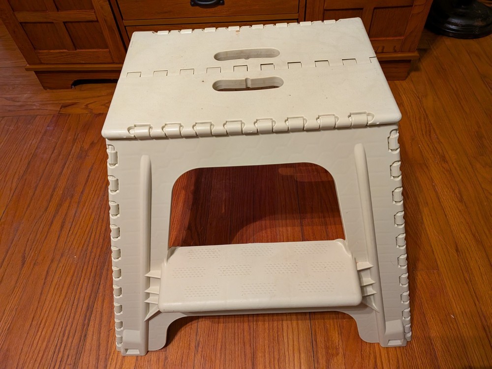 Folding Step Stool - Heavy Duty