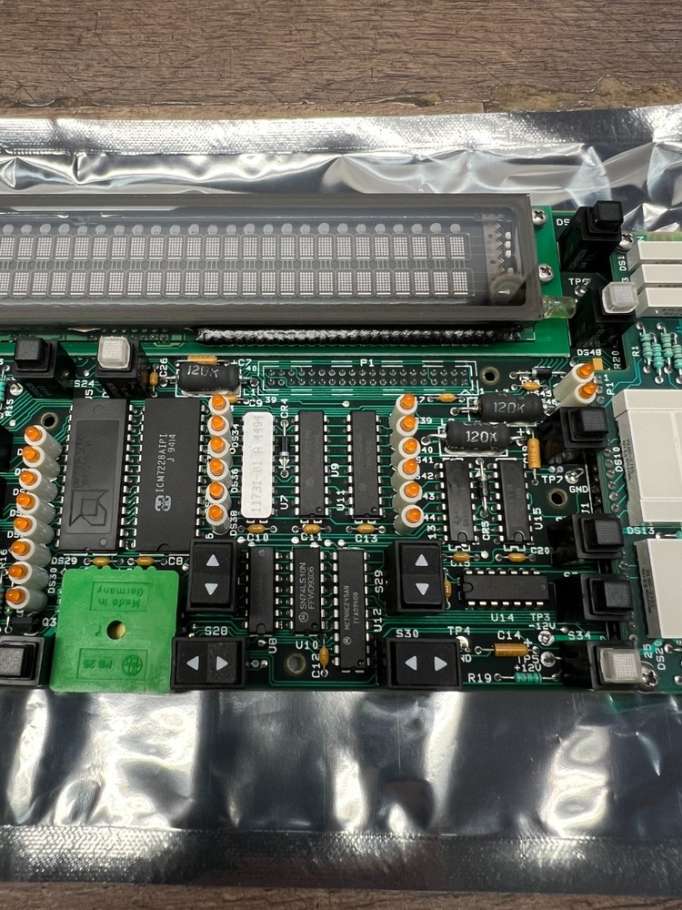 Vintage Intel 8279 keyboard and display controller board