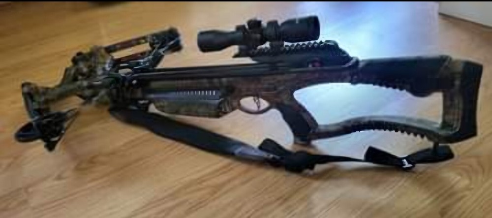 Barnett Raptor Pro Crossbow With Hardcase