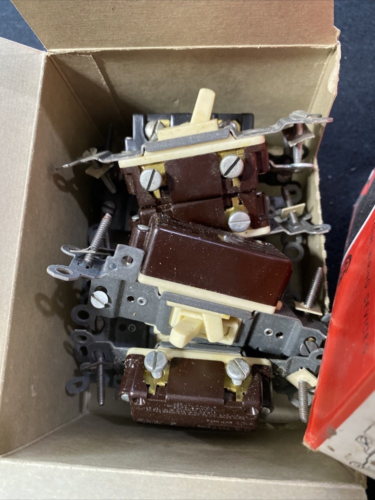 (20) NOS Slater Ivory Single Pole Switch 660-IV