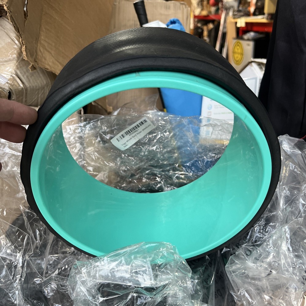 YOGI GRIPS Back Stretcher Cracker Roller (Medium) 10.63”