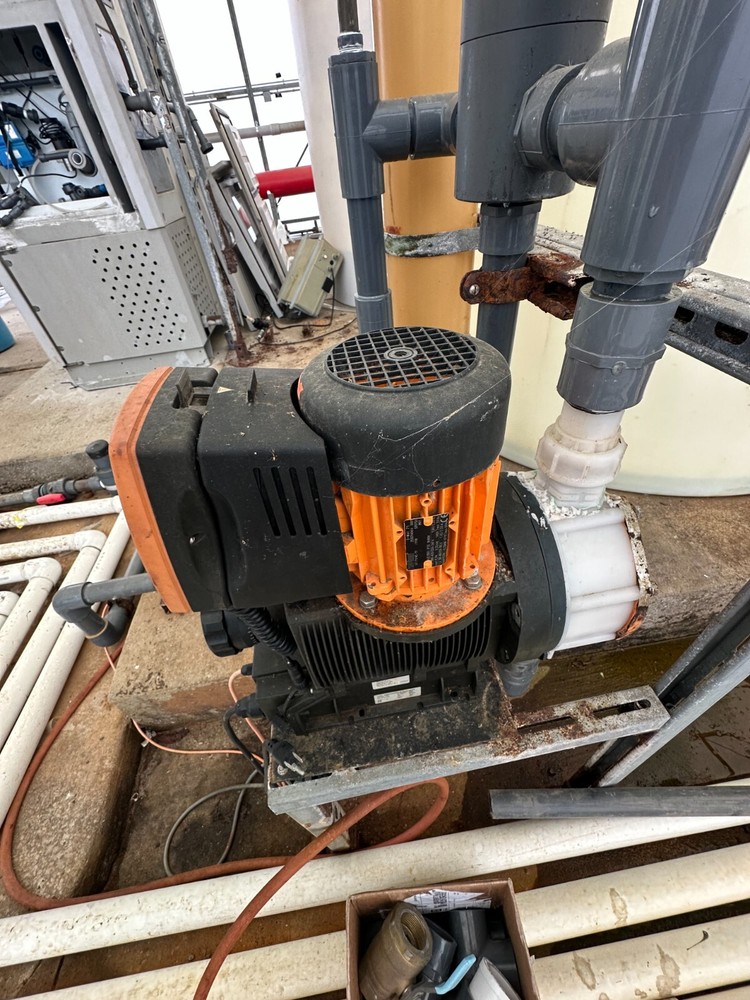 Prominent Diaphragm Motor- Driven Metering Pump Type: S3CB
