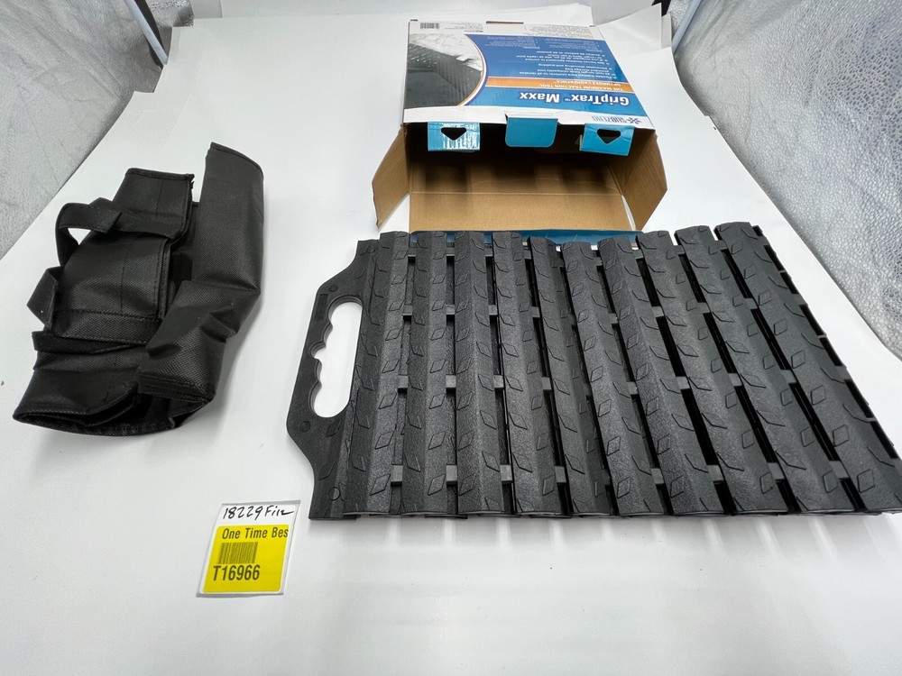 SUBZERO GripTrax Maxx Flexible Traction Mat 33in. Length Black Model# 12505