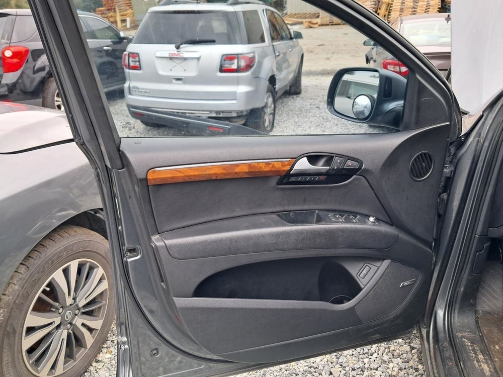 Q7 AUDI 2015 Glove Box 4803262