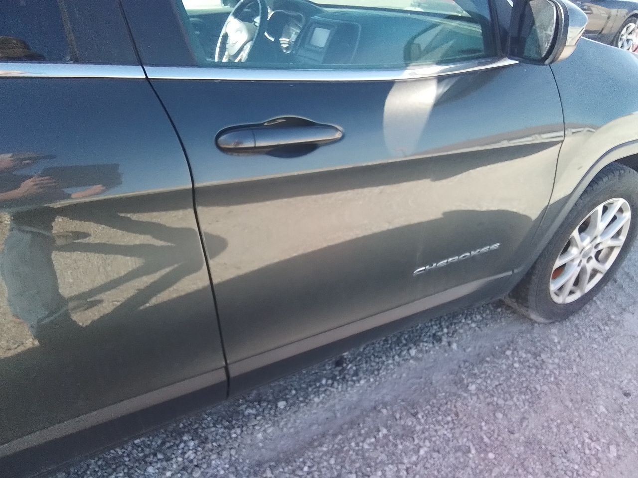 2015 Jeep Cherokee Radio Receiver 5" Display Screen w/o Satellite Radio