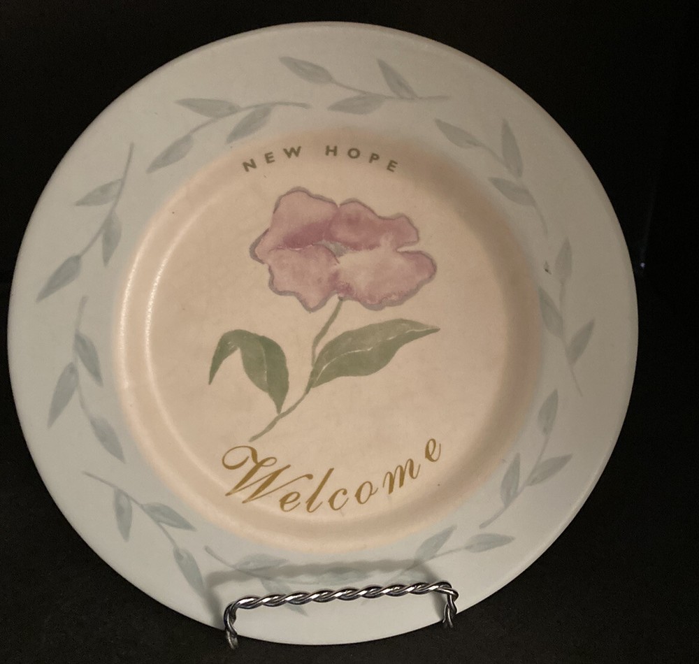 A   New Hope Handpainted  Stoneware  Plate.              (14)