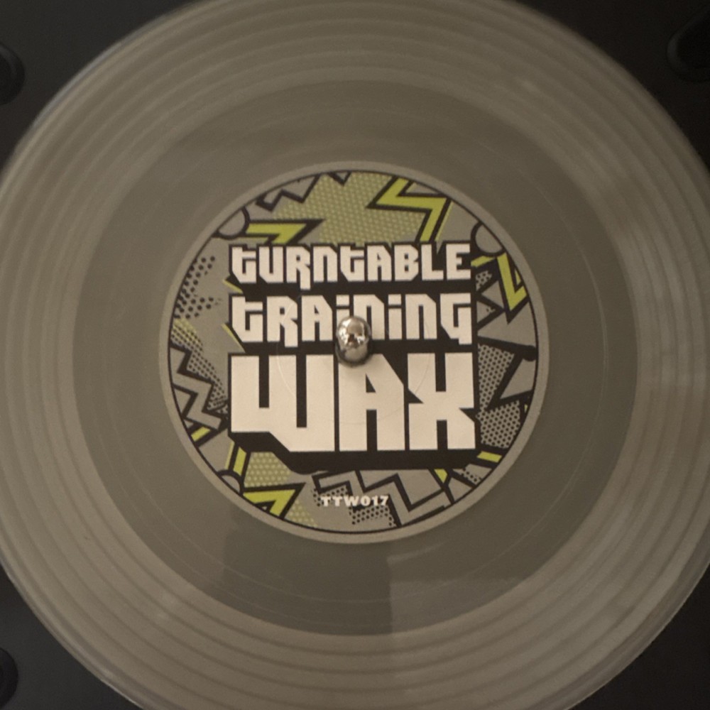 Numark PT01 Scratch DJ Turntable Portable + Practice Yo! Cuts Vol. 8 Record