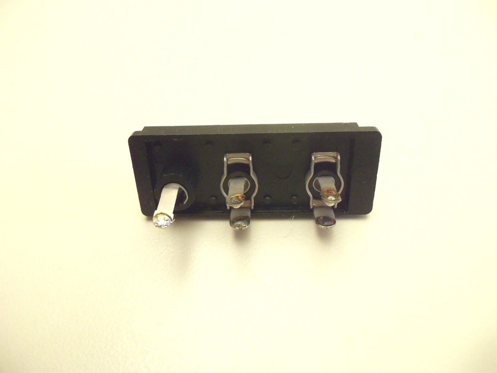 TECHNICS SL-QD2 TURNTABLE PARTS - jack - RCA