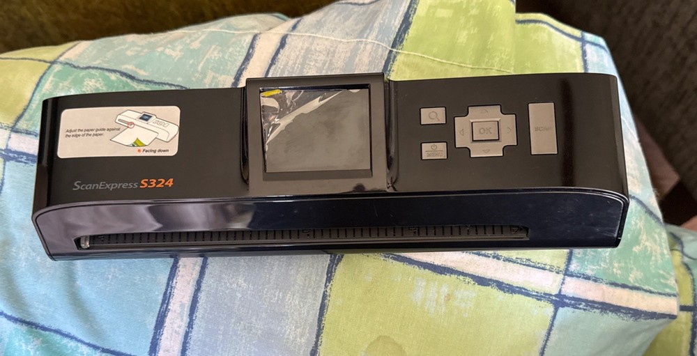 Mustek ScanExpress S324 Black Handheld Scanner