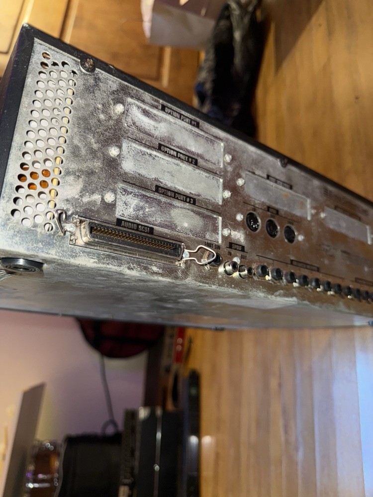 Emu Darwin 4001 Hard Disc Recorder - Tested Great Condition E-mu Rack Unit