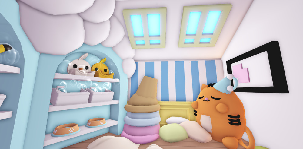 ⭐Tiny Preppy Cat Duck House Home🏠adopt from me