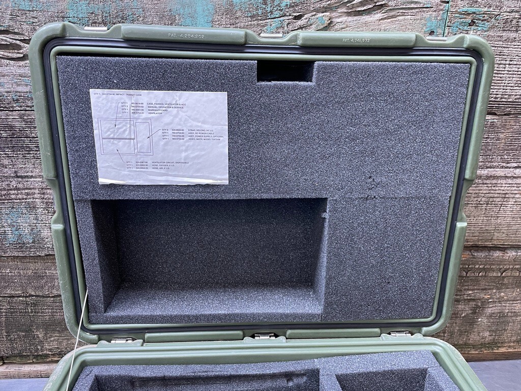 25x19x15 Exterior, Pelican Hardigg Weather Tight Transport Case Military Medical