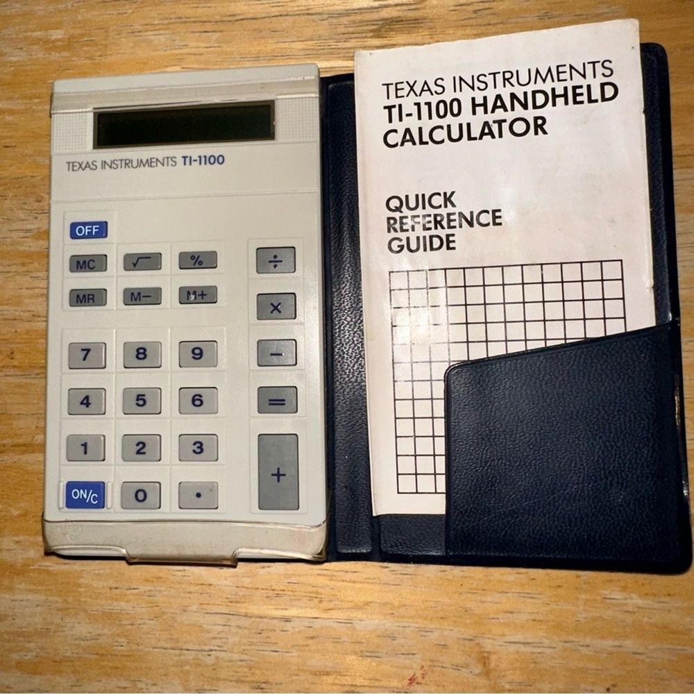 Texas instruments TI 1100 pocket calculator, not working