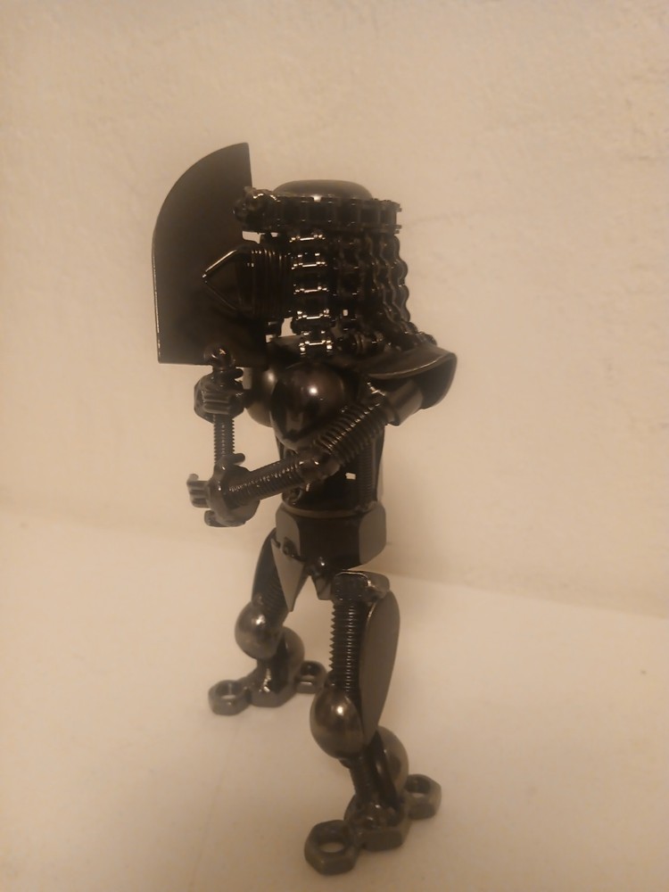 Metal Art Predator Alien Warrior Steampunk Gothic Welded 7.0"
