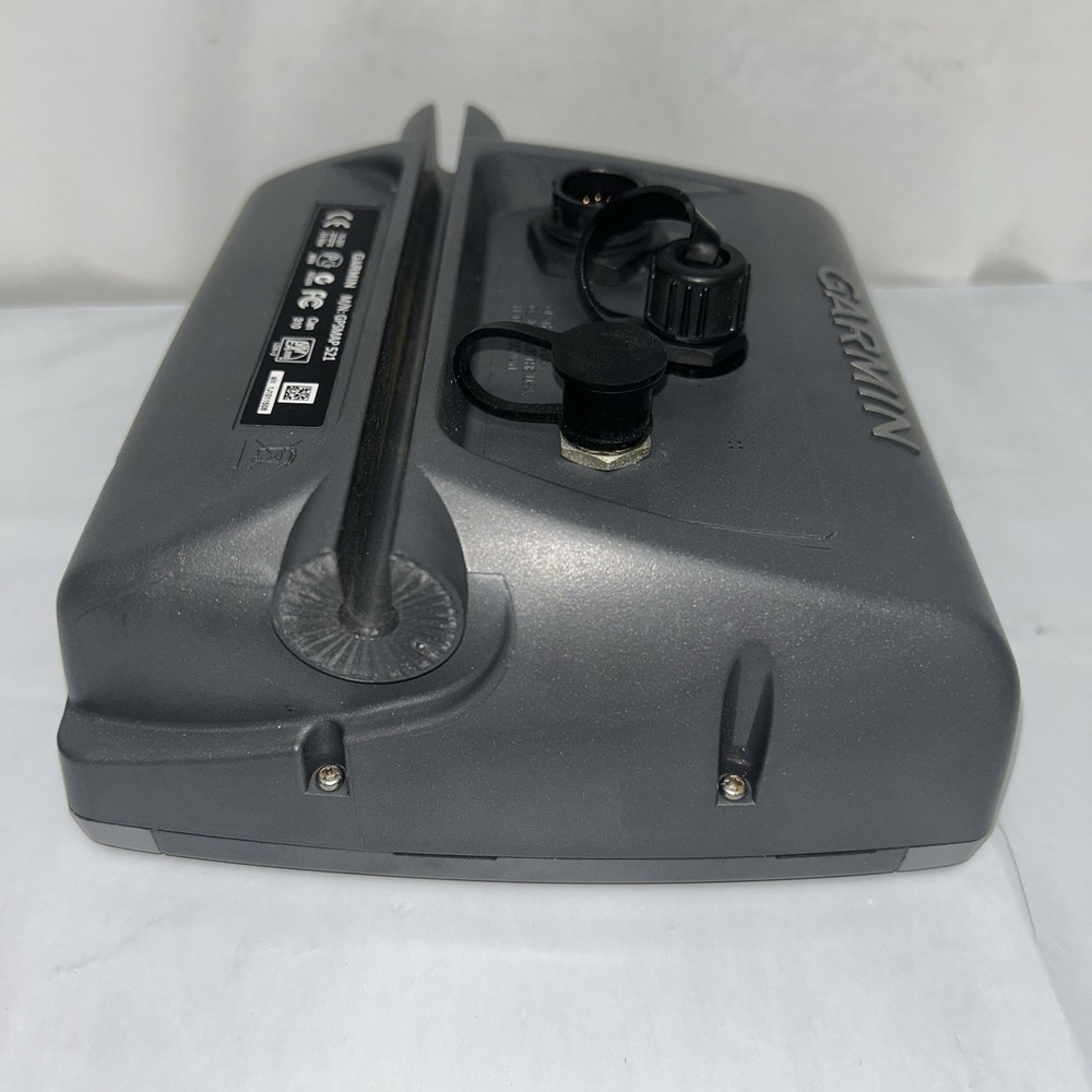 Garmin GPSMAP 521 Chartplotter Fishfinder w/ Mount, Cable, Cover & Chart Card