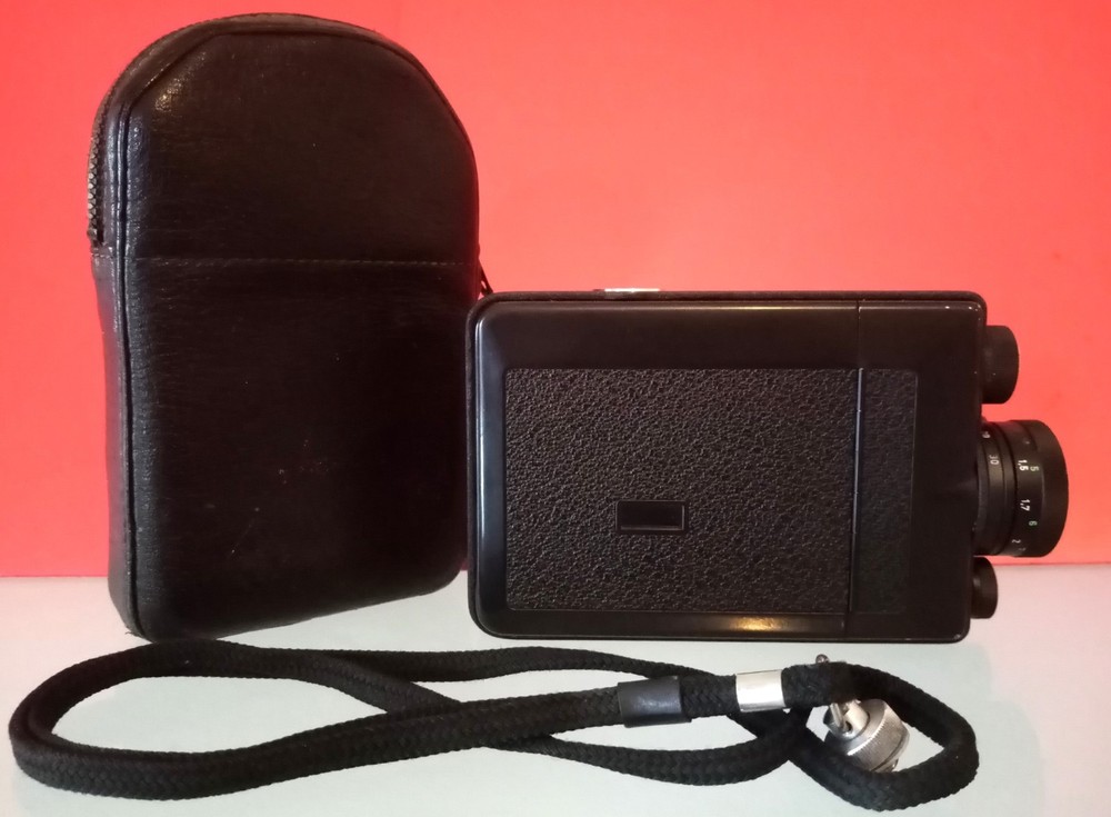 Vintage Design Agfa Microflex 200 - Super 8 movie Camera & Case
