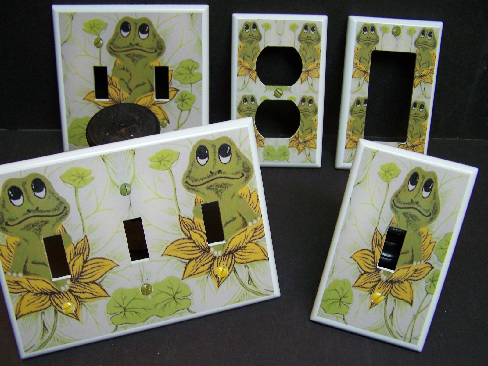 NEIL THE FROG RETRO 70'S SEARS FROG  LIGHT SWITCH  COVER PLATE OR OUTLET