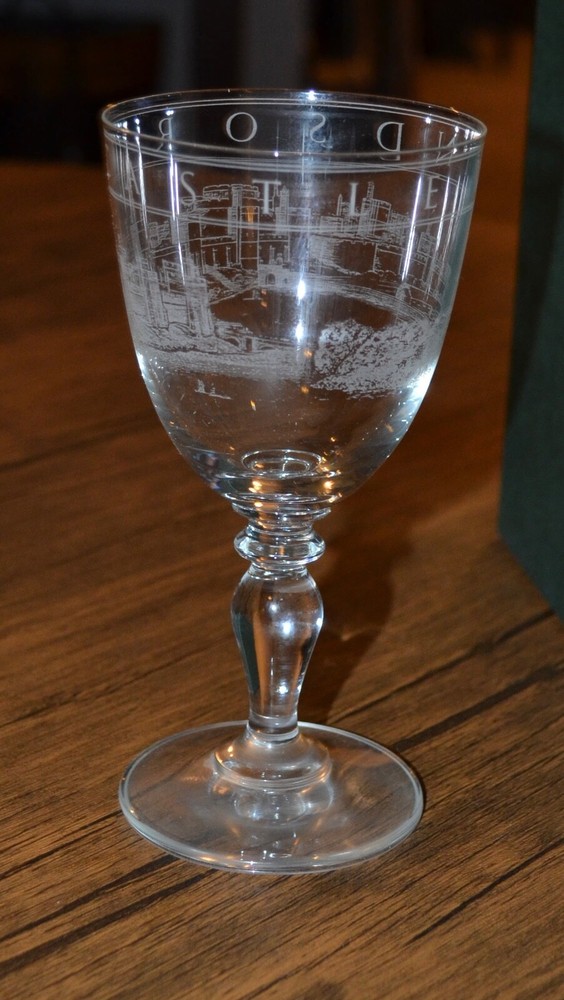 Windior castle Janine small wine glass