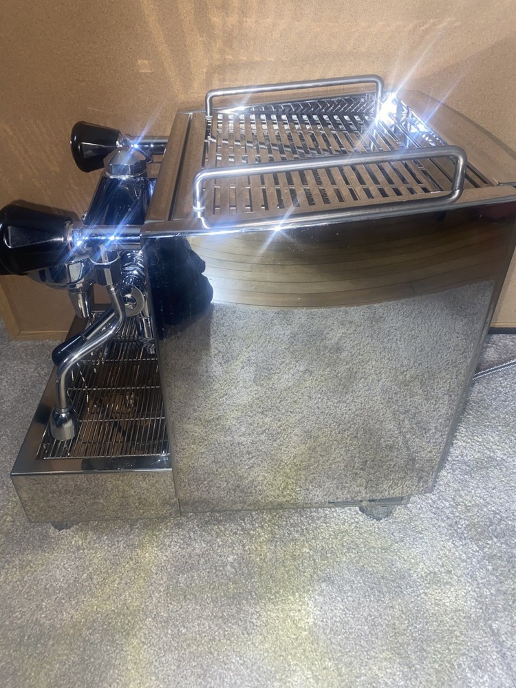 Izzo Alex Duetto Espresso Machine