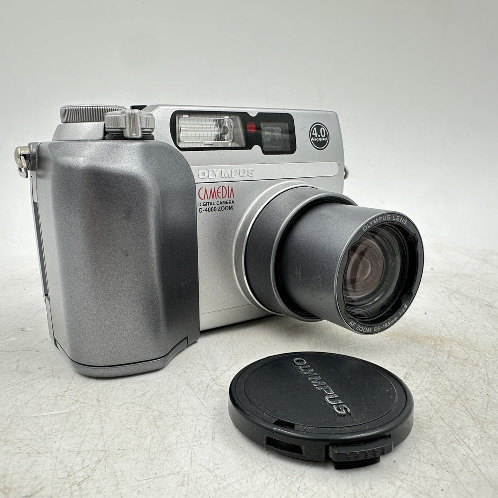 Olympus Camedia C-4000 Digital Zoom Camera 4.0 Mega Pixels Silver Camera