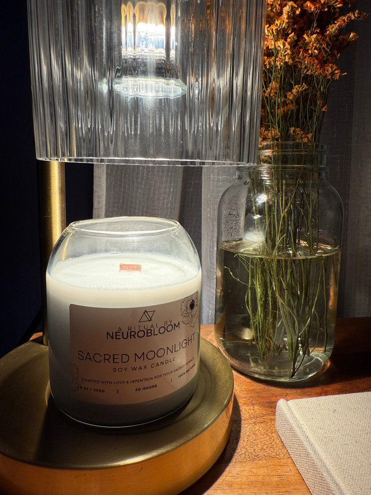Sacred Moonlight Candle – Intention Setting & Rituals | Neurobloom