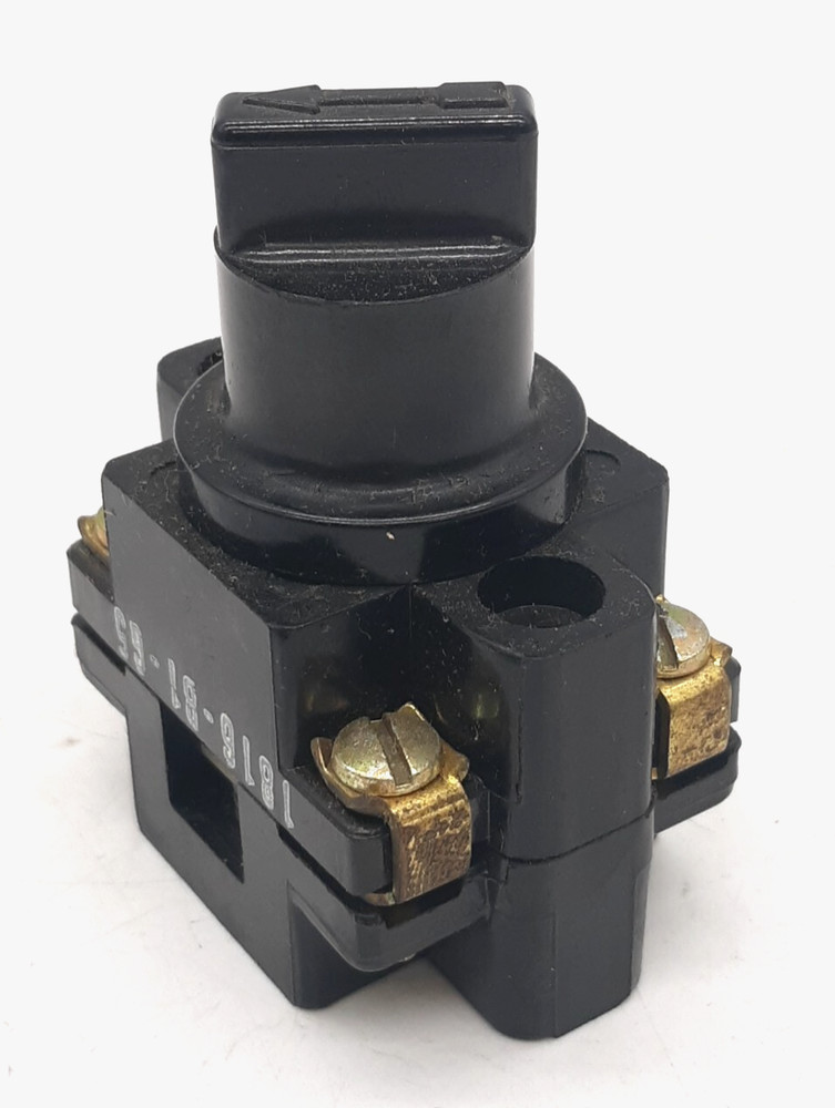 1816-B1-G5 Selector Switch