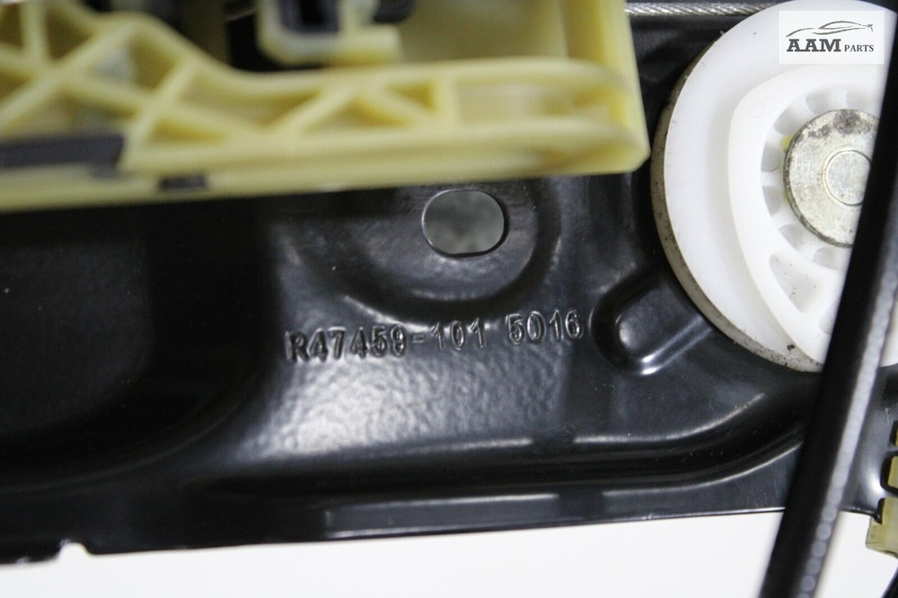 2018-24 FREIGHTLINER CASCADIA FRONT LEFT SIDE DOOR WINDOW REGULATOR OEM