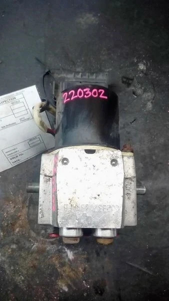 2002-2005 Ford Excursion ABS Anti-Lock Brake Pump Module Assembly 4x4, OEM