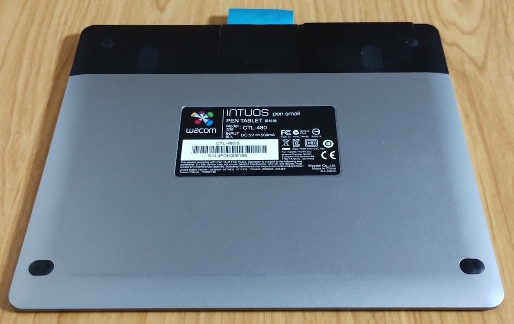 Wacom CTL-480 Intuos Small Creative Pen Tablet 3 piece set