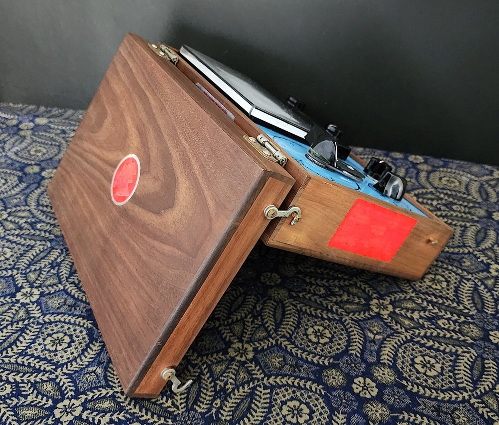 American Mark V E-Meter.  Hubbard Electrometer Circa 1979.