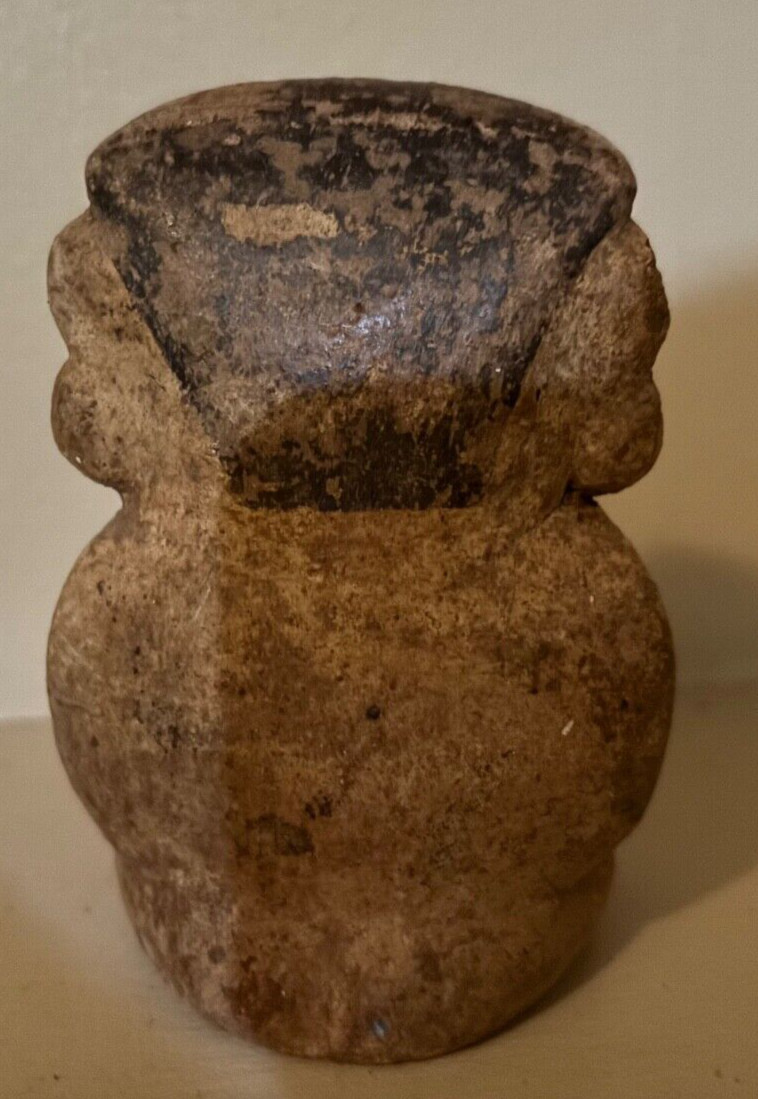 CHOROTEGA Costa Rican pre columbian figure 4.5" x 3" Authentic ARTIFACT ceramic