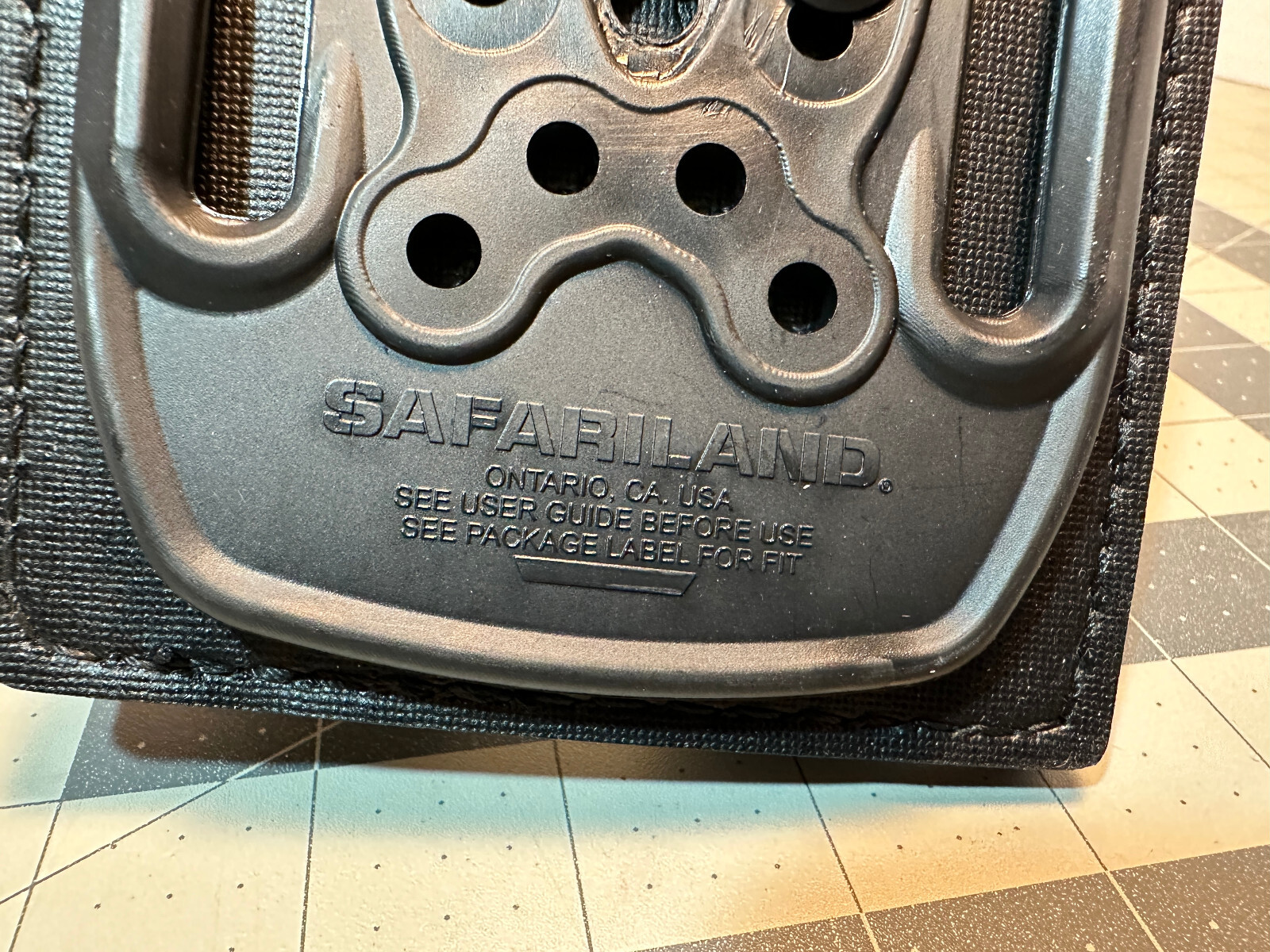 Safariland 73-83-13 Adjustable Angle Double Magazine Pouch: GLOCK 17 22 + MORE