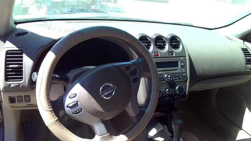 ALTIMA 2010 High Mounted Stop Light 1036785021