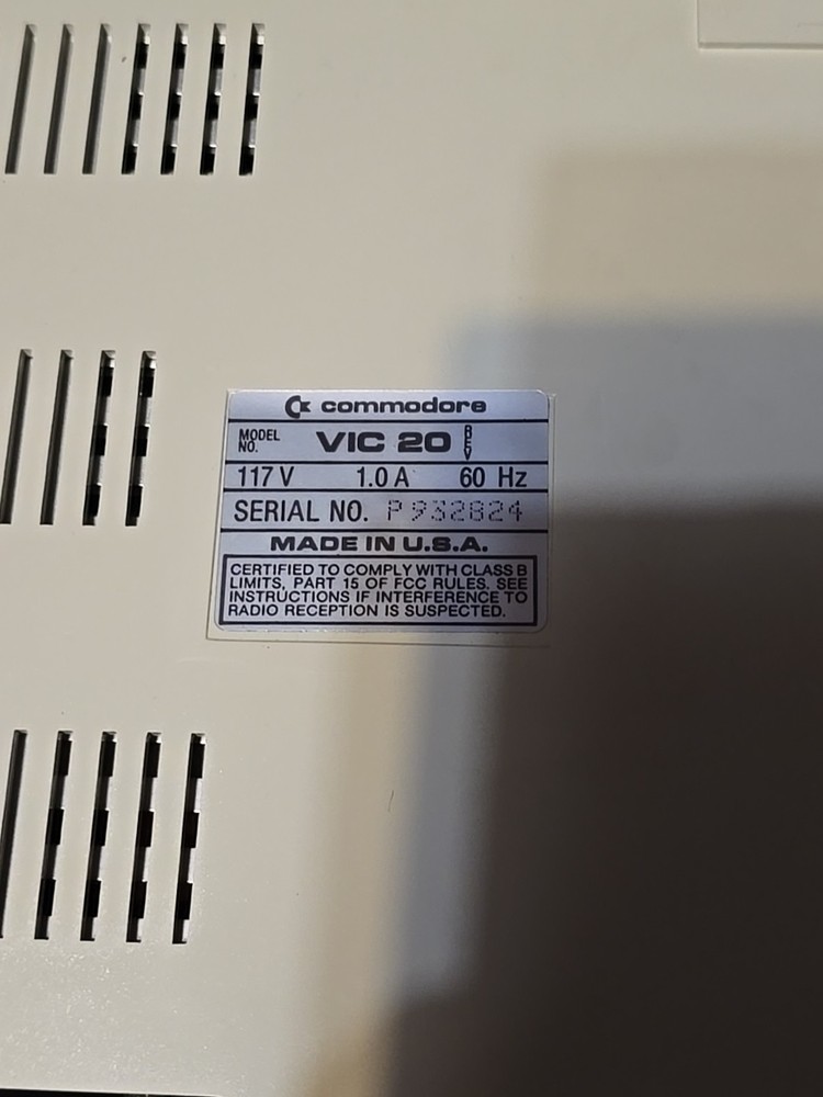 Commodore VIC-20 Computer W Original Box Manual Cables Schematic - Not Tested