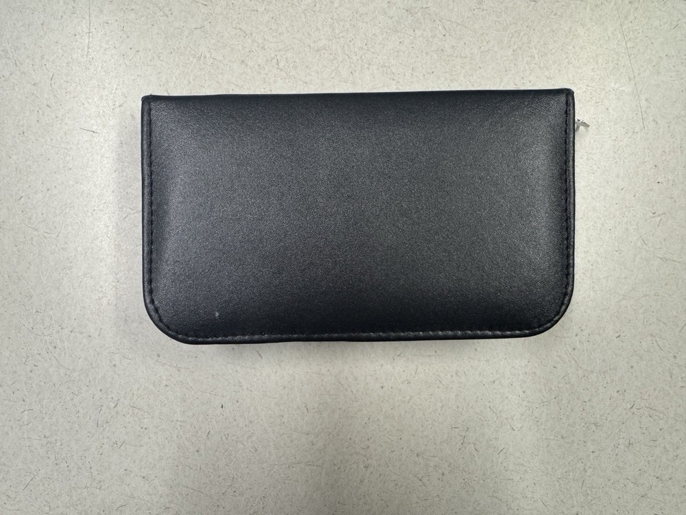 Crochet Hook Set with Interchangeable Hook Sizes and Built-in Light